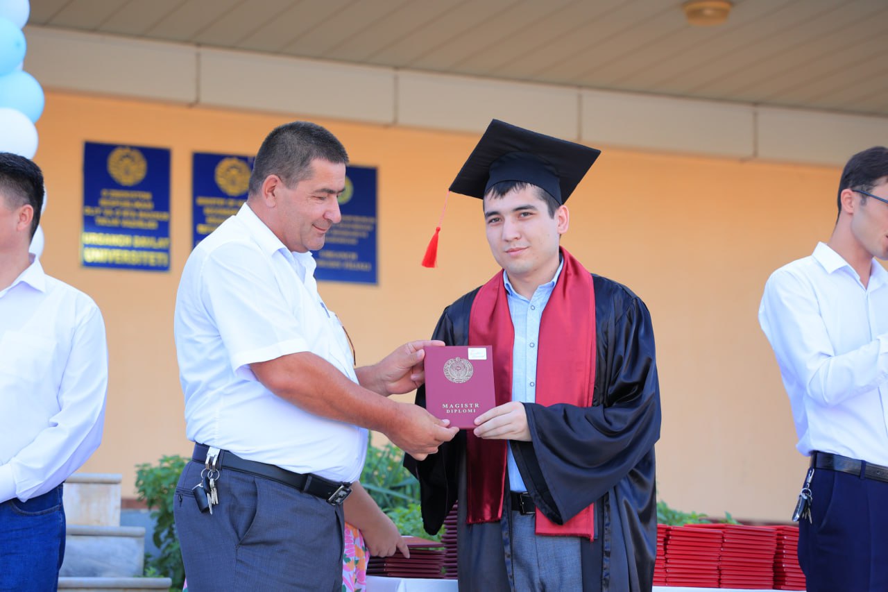 urdu.uz, Urganch davlat universiteti bitiruvchilariga diplomlar topshirildi