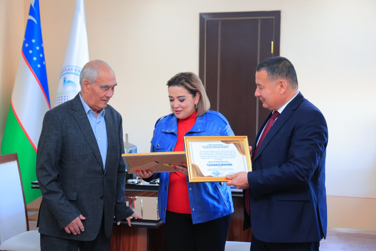 urdu.uz, Bugun Chirchiq davlat pedagogika universiteti professori, p.f.d. Shahlo Botirova Urganch davlat universitetida boʻlib, universitet rektori, professor Baxrom Abdullayev bilan uchrashdi