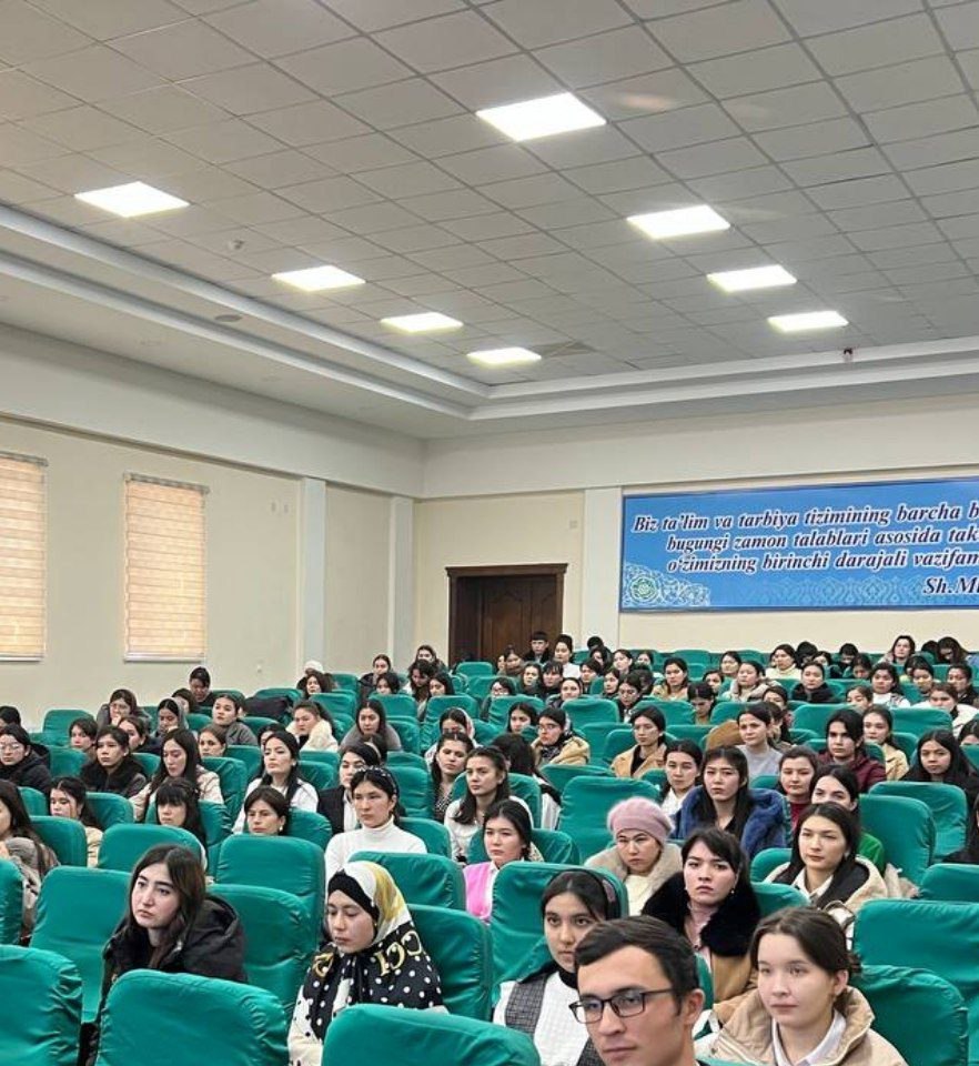 A meeting was held with the students of the Faculty of Philology