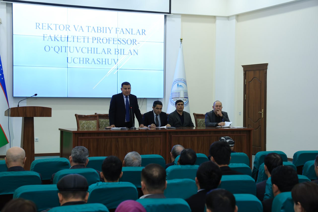 Rector Bahrom Abdullayev met with professors and teachers of the Faculty of Natural Sciences