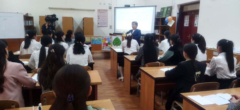 talabalar bilan uchrashuv