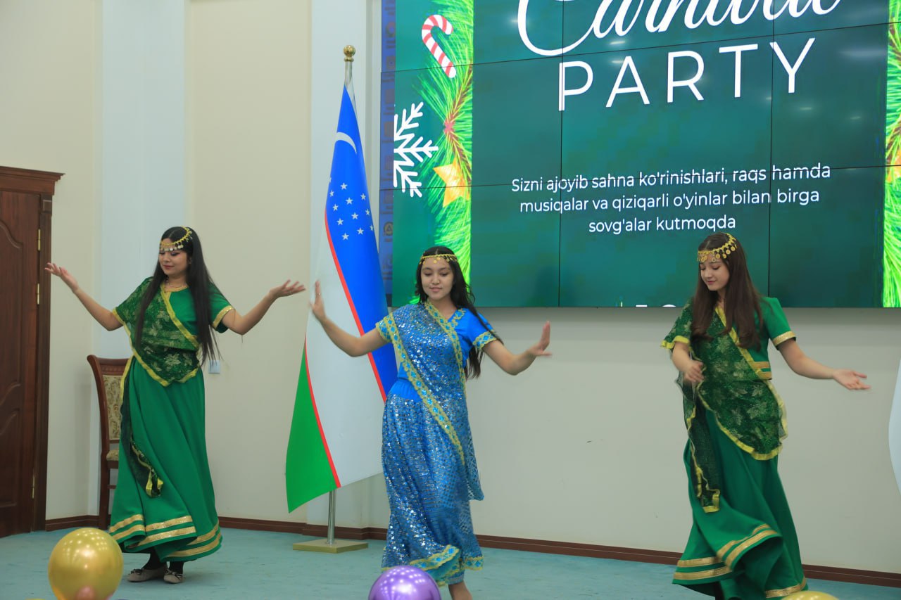 “Carnival party” was organized by students of the Faculty of Foreign Philology in connection with the coming New Year at the Palace of Culture of Urge