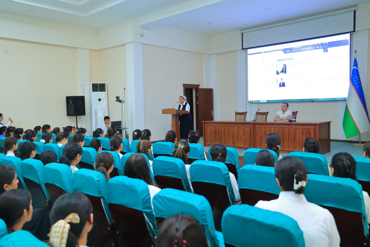 Komplayens tizimi: 1-bosqich talabalarining huquqiy bilimlari mustahkamlanmoqda